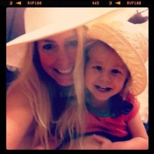 Meet your Posher, Tina